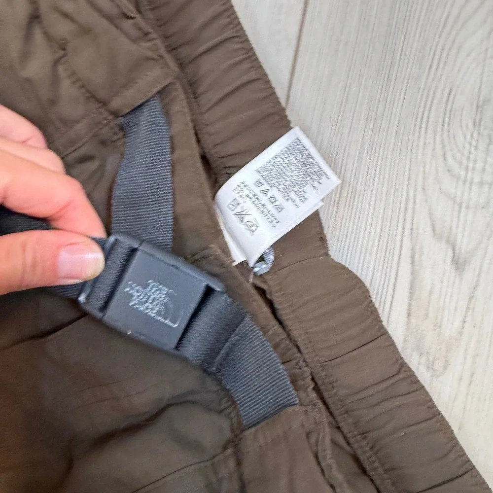 The North Face Paramount Peak Active AU2C Convertible Brown Mens XL Belted